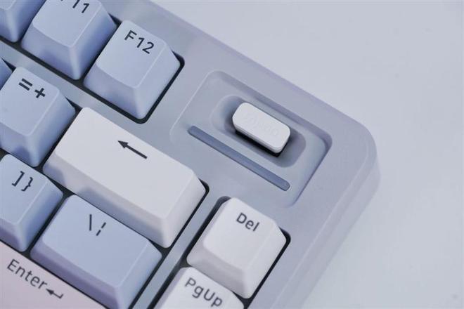 -75评测:7层填充造就的无线客制化新标杆J9国际集团三模客制化 雷柏V700DIY(图20) -75评测:7层填充造就的无线客制化新标杆J9国际集团三模客制化 雷柏V700DIY(图20)